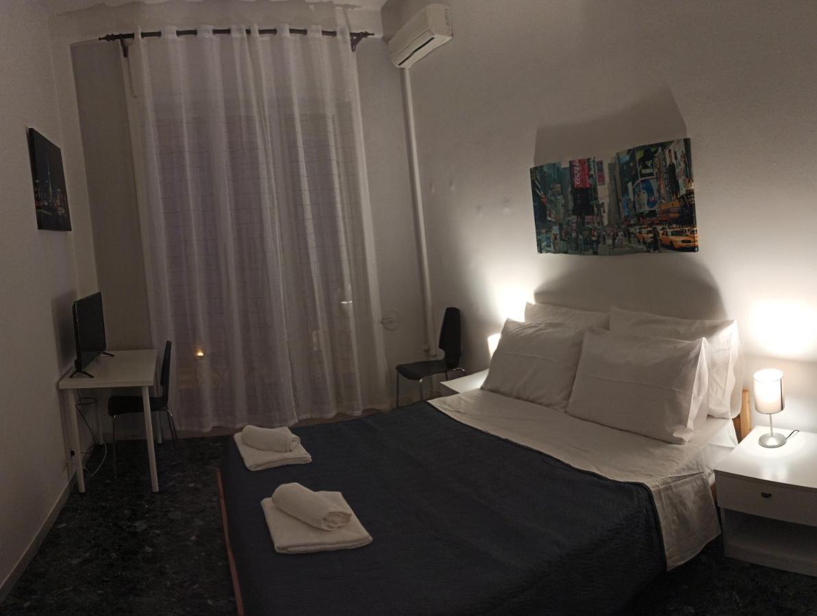 Double Room with Private External Bathroom