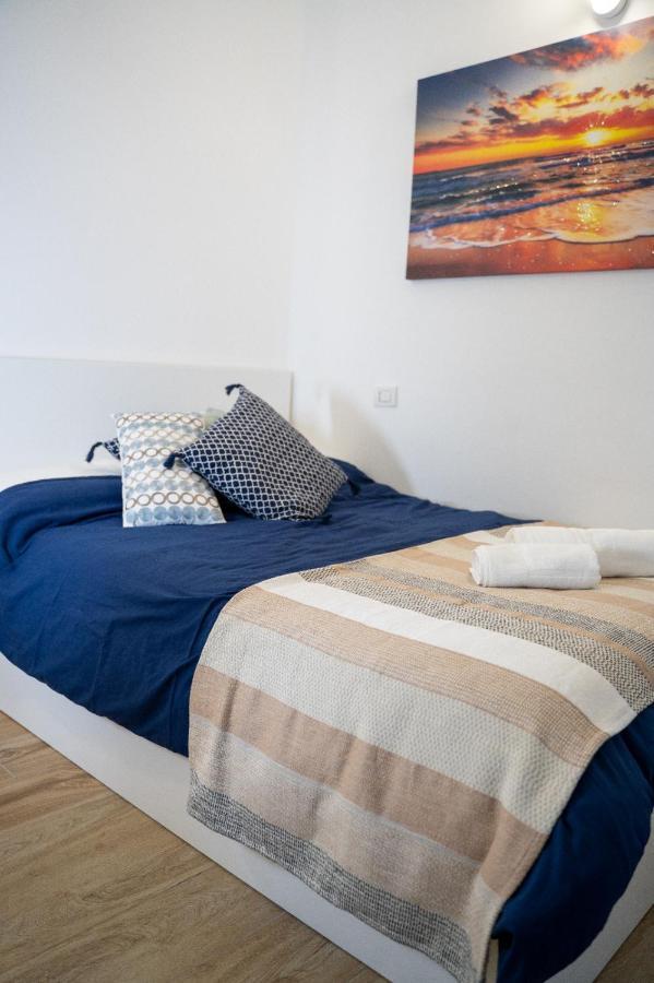 Deluxe Single Room with Balcony