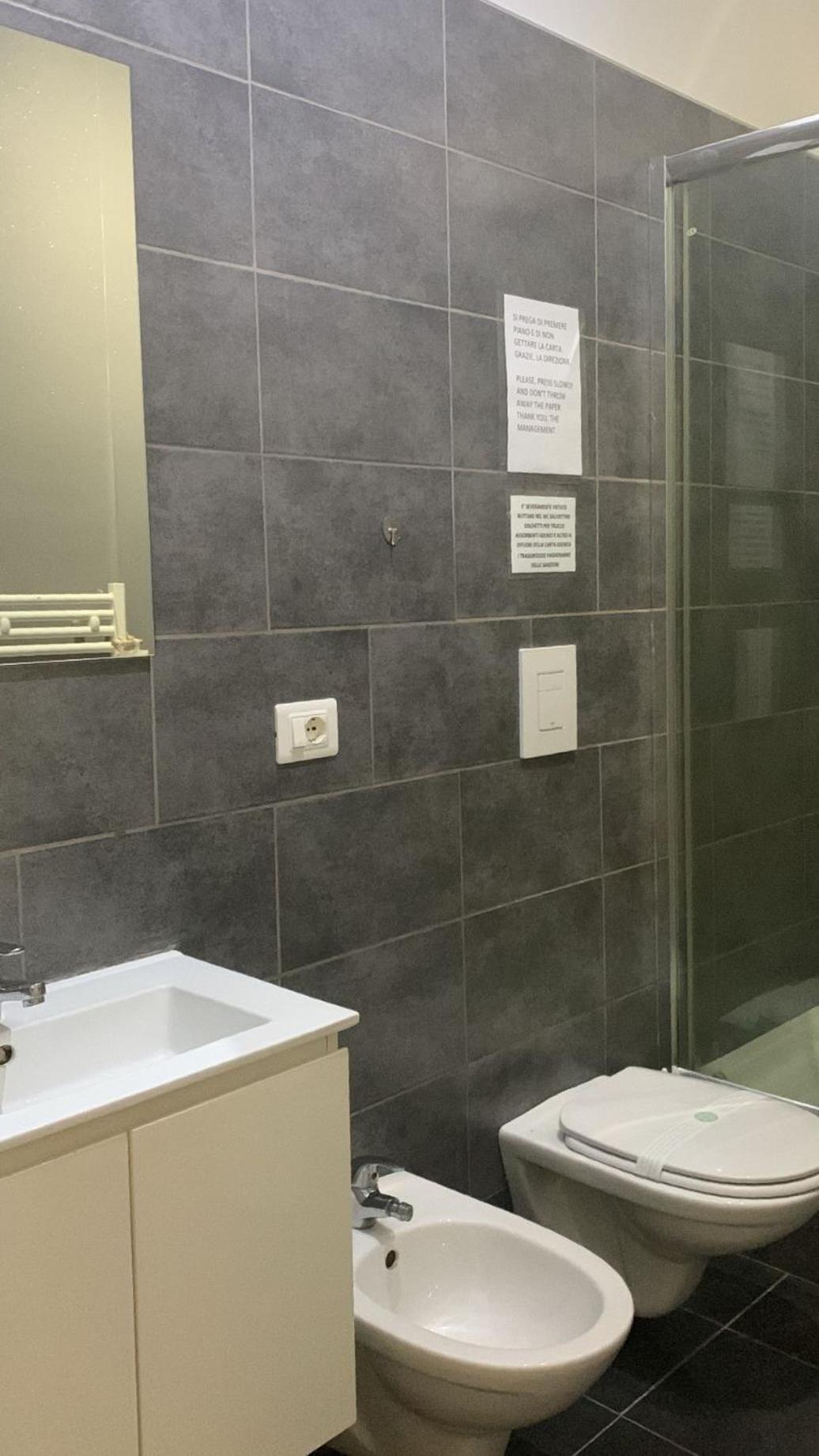 Double Room Private Bathroom