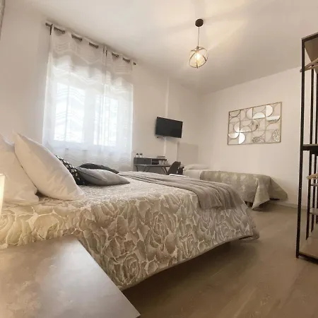 Bari Rooms Carulli Suite-3