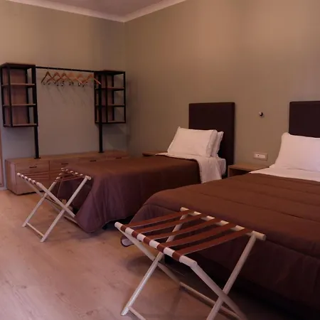Manhattan Room & Suite-3