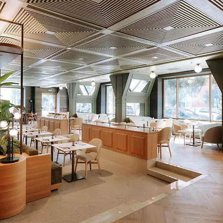 Moevenpick Hotel Bari-3